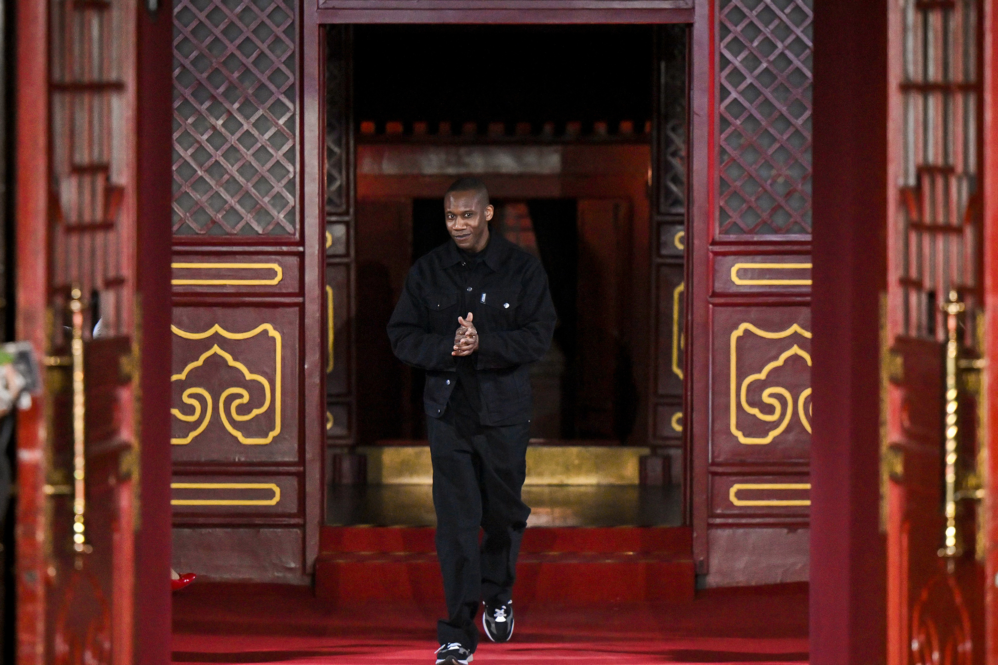 쟈딕앤볼테르, 베이징서 2026 FW 컬렉션 공개... 배우 이성경 참석 887-Image